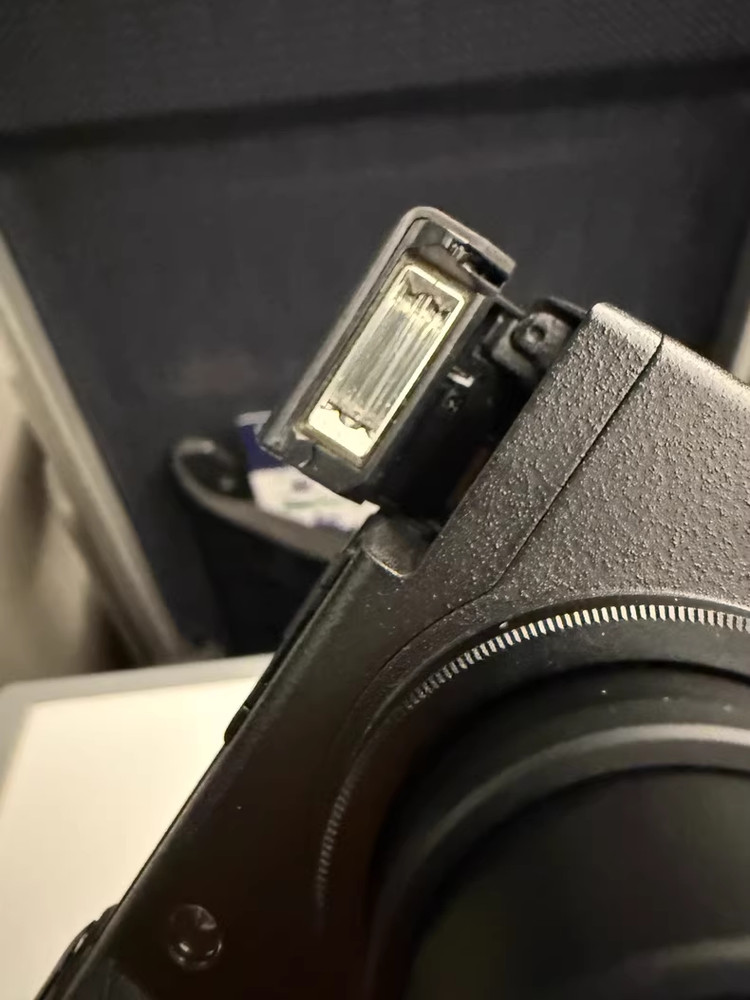 Ricoh GR Digital II GRD2 Compact Digital Camera