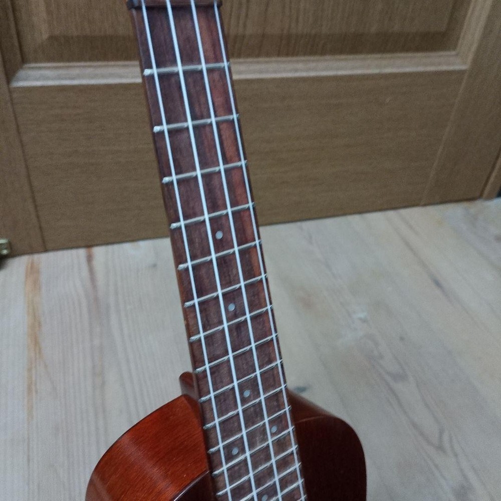 YAMAHA soprano ukulele