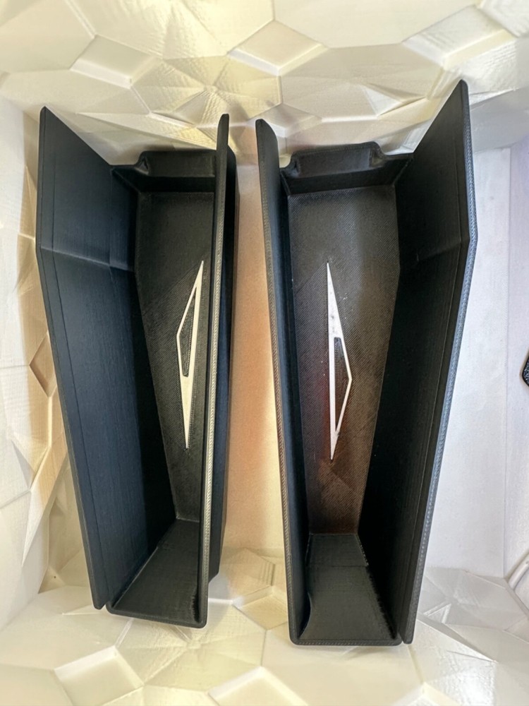 TESLA CYBERTRUCK FRONT DOOR STORAGE TRAY'S