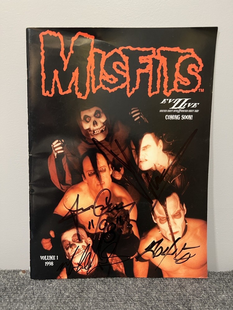 Misfits Autographed Evil Live Tour Program Book Volume 1 1998 Rare Signed