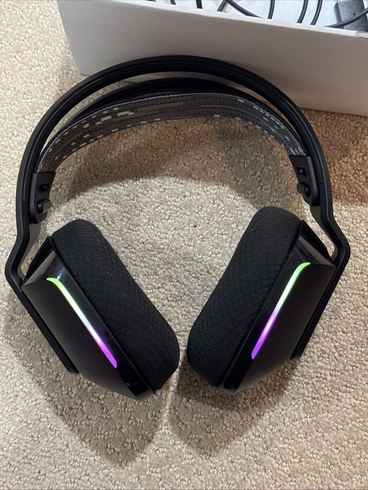 Logitech G733 Wireless Gaming Headset - Black