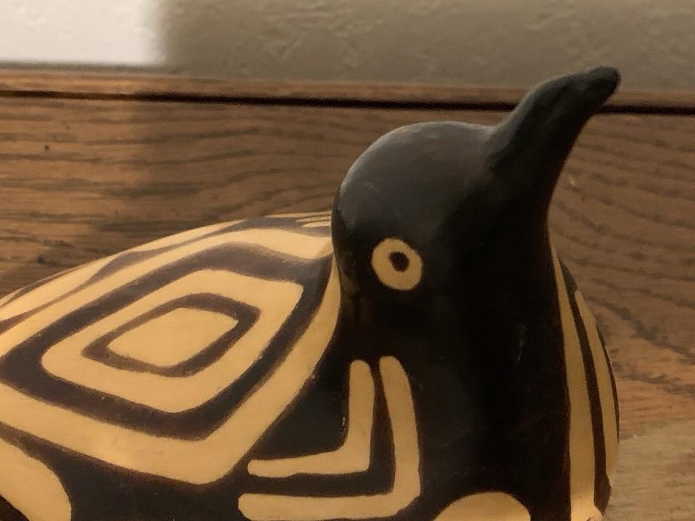 Peru Bird figure pottery signed piece 5 1/2” Long