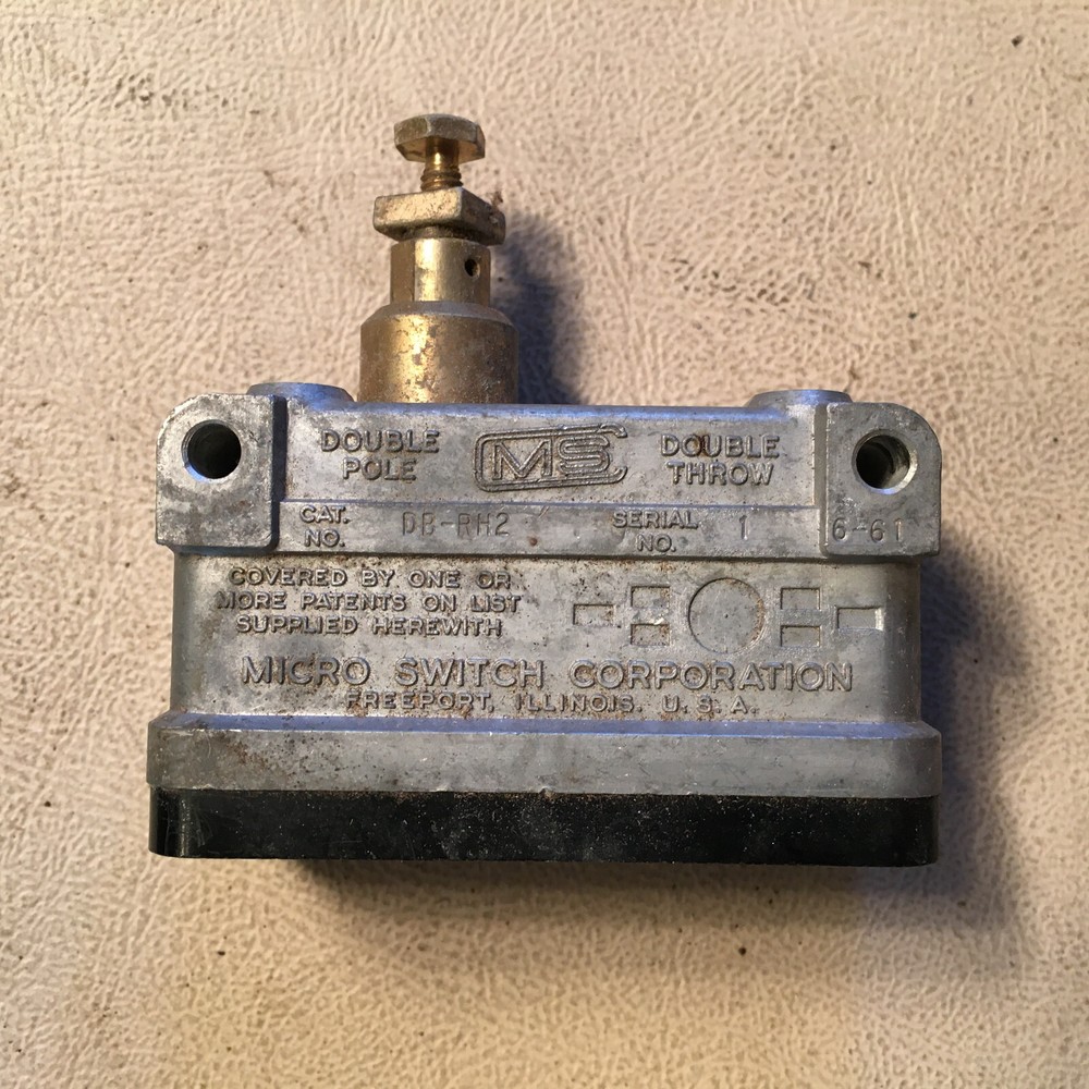 Micro Switch DB-RH2, NOS