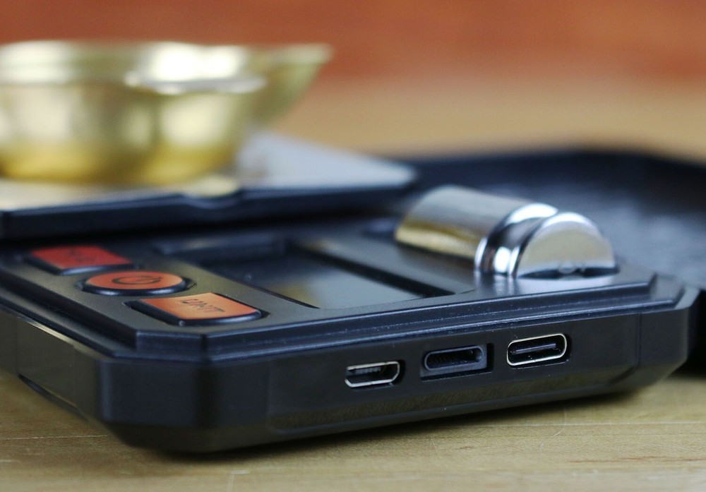 Lyman® Digi-Touch™ 1500 grain Electronic Scale, Bright LED display