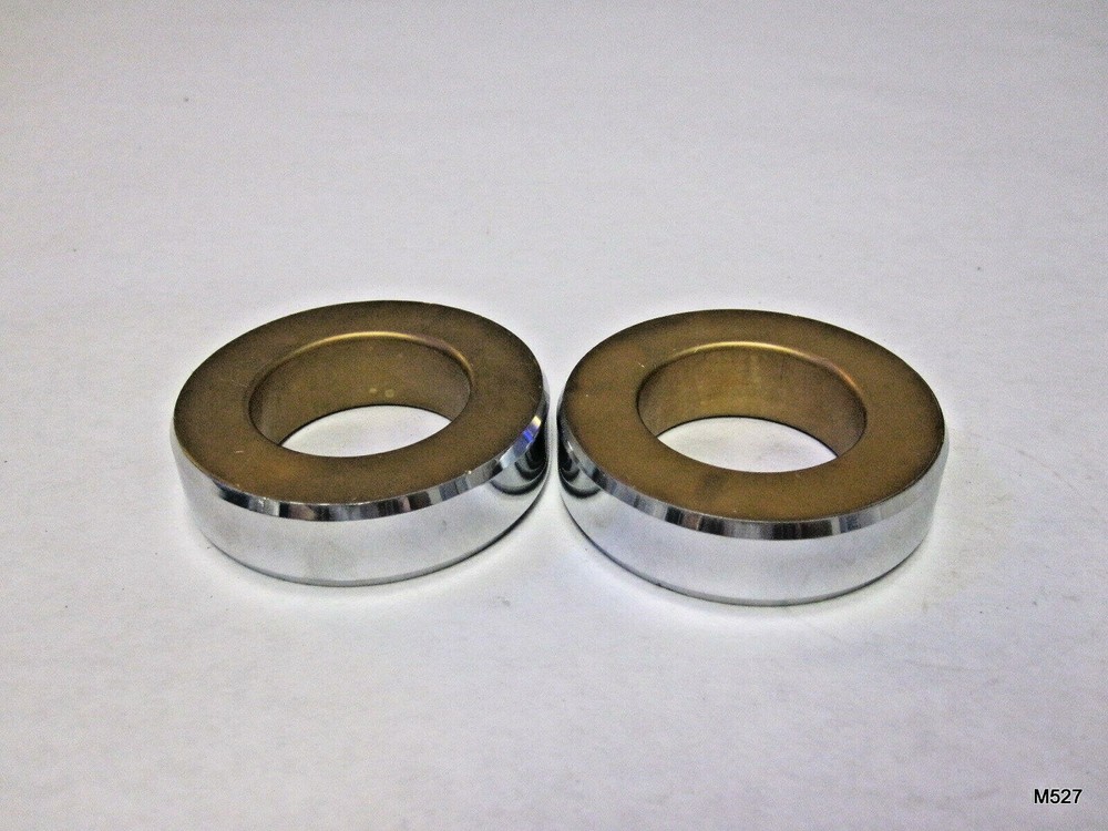 Two (2) Sleeve Seal 105279