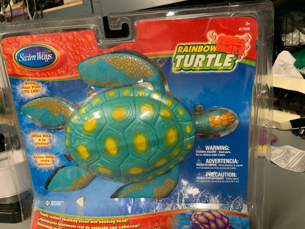 Swimways rainbow Reef Turtle w/ Packaging