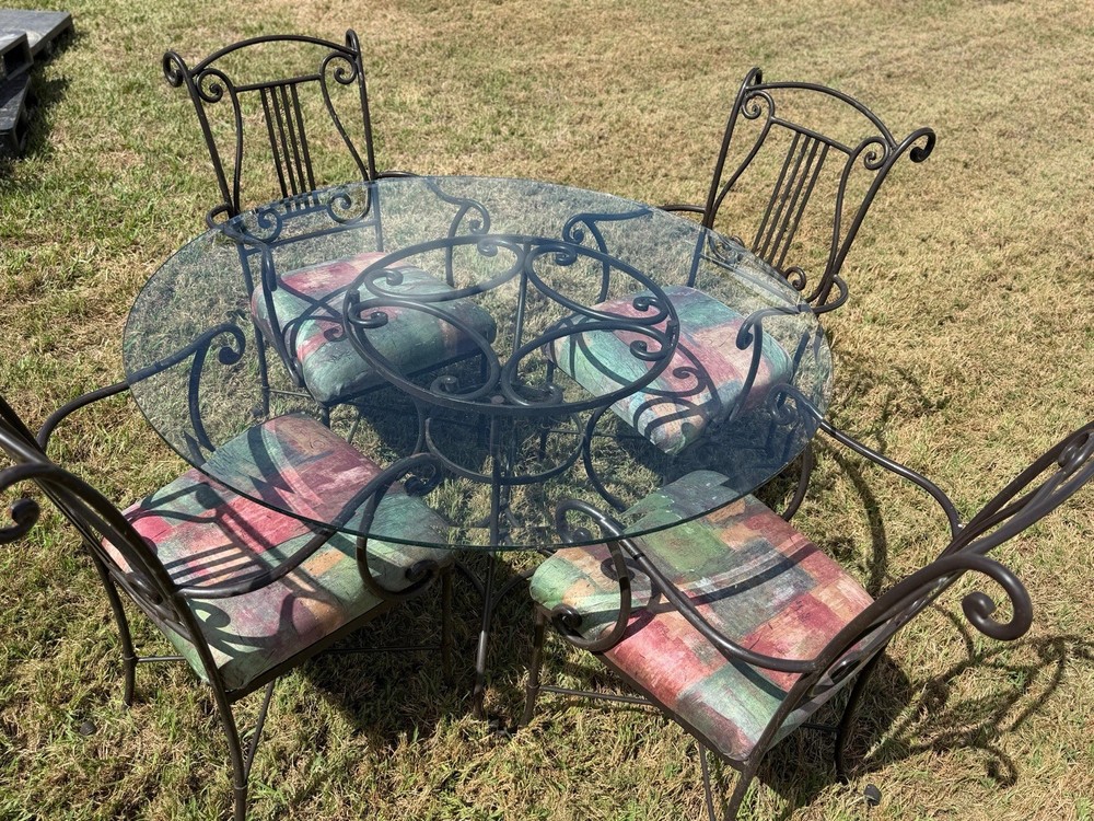Wrought Iron Style Glass Top Dining Table Set with 4 Chairs