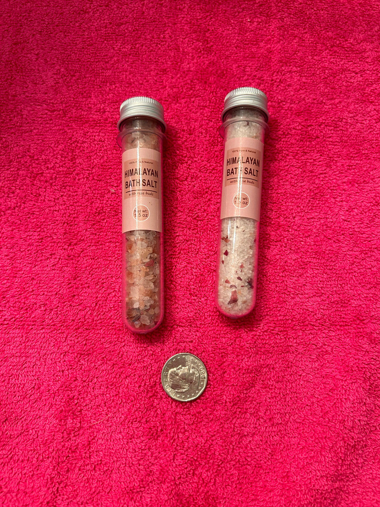 HIMALAYAN BATH SALTS WITH ROSE BUDS 3 OZ