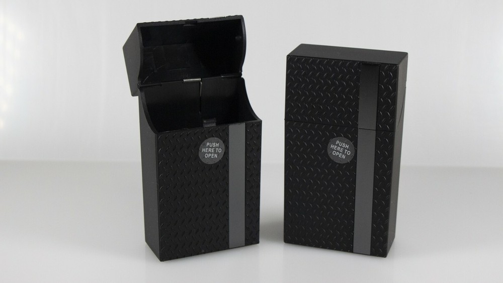 12 Diamond Plate Design Push Open Plastic Cigarette Cases Pack Holder 100mm