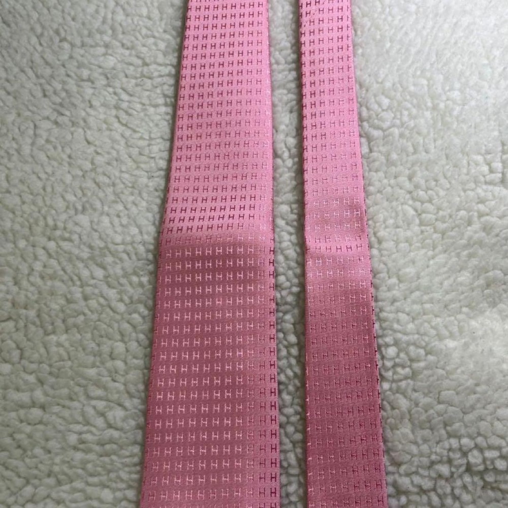 Hermes Pink H Pattern Jacquard Silk Tie Unused