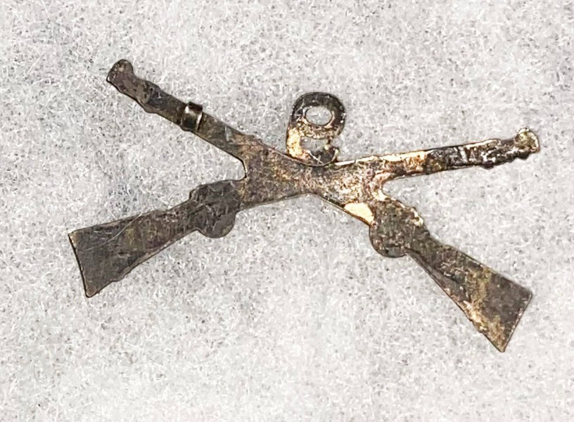 Pre-WWI 9th Infantry Collar Device