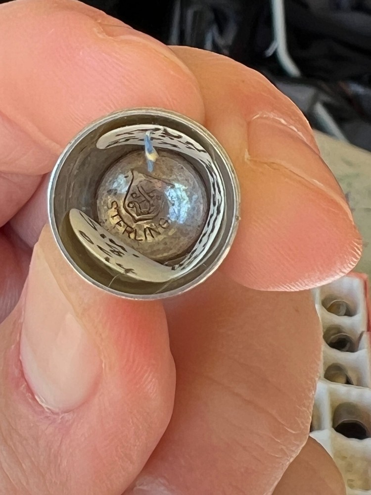 ANTIQUE STERLING SIMONS HAMMERED QUAKER THIMBLE