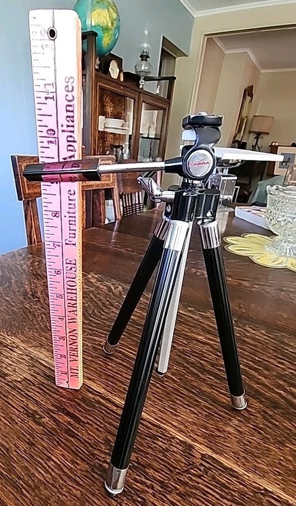 Rexina Tripod