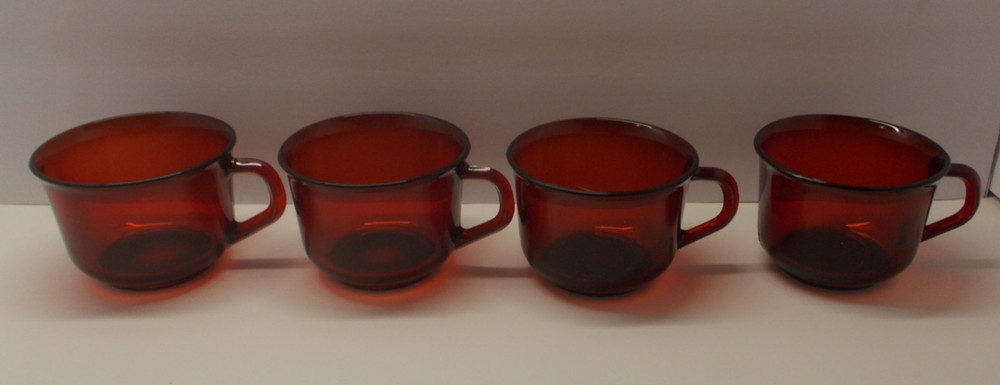 Vintage Arcoroc Red Ruby 12 Piece Coffee Set Glass Tableware Original Box