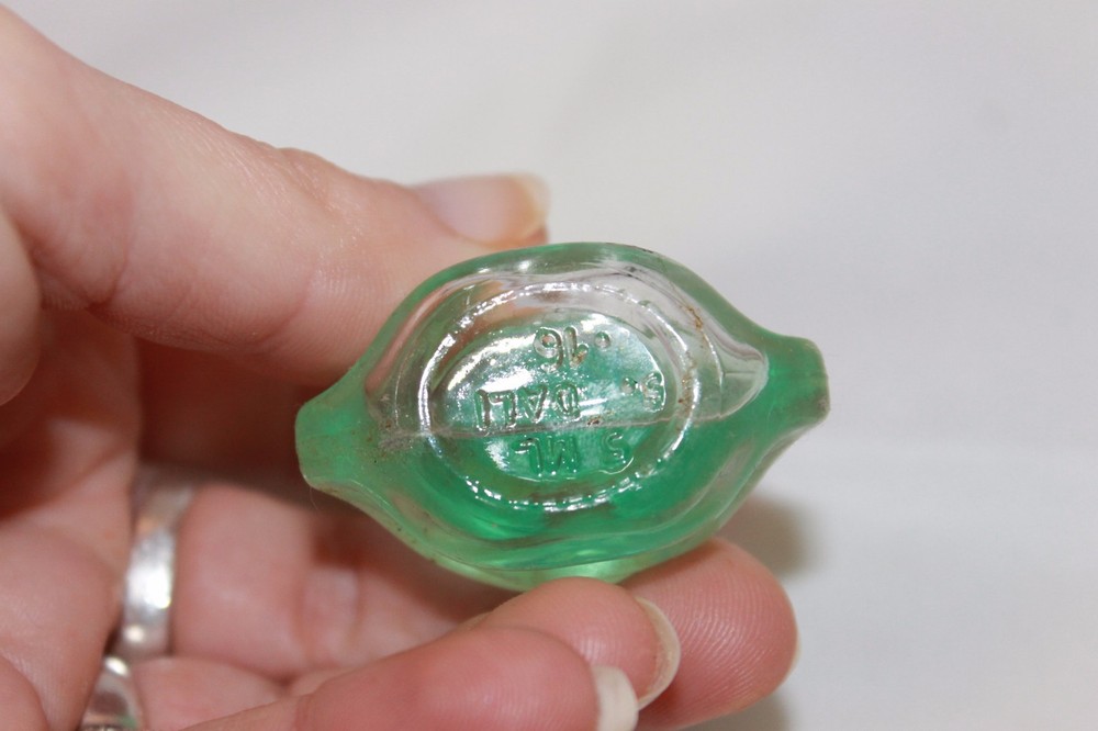 DALI LIPS LAGUNA 5 ML MINI ICONIC BOTTLE
