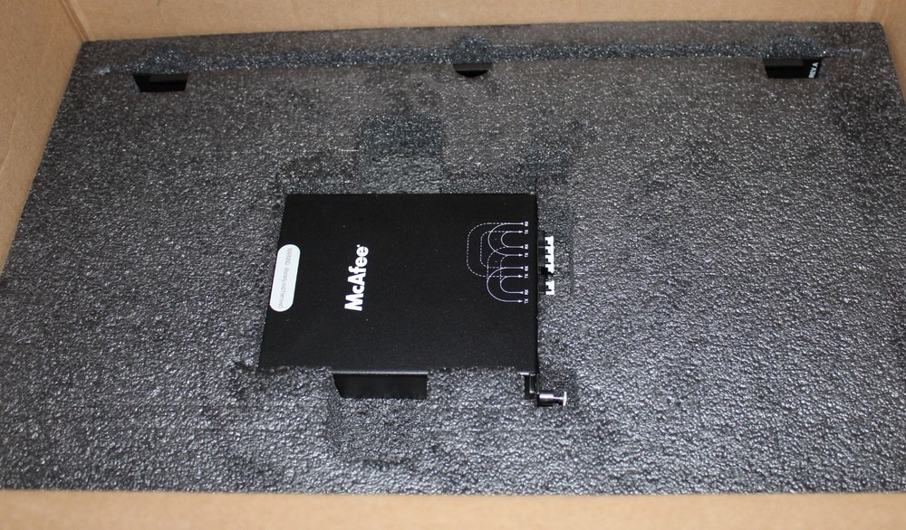 2 McAfee 40Gbps Active FailOpen Bypass Switch, IAC62F1-KT7