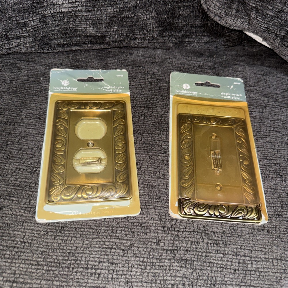 Betsy Fields Design 2003 Brass Wall Plate Single Duplex & Brass Single Switch