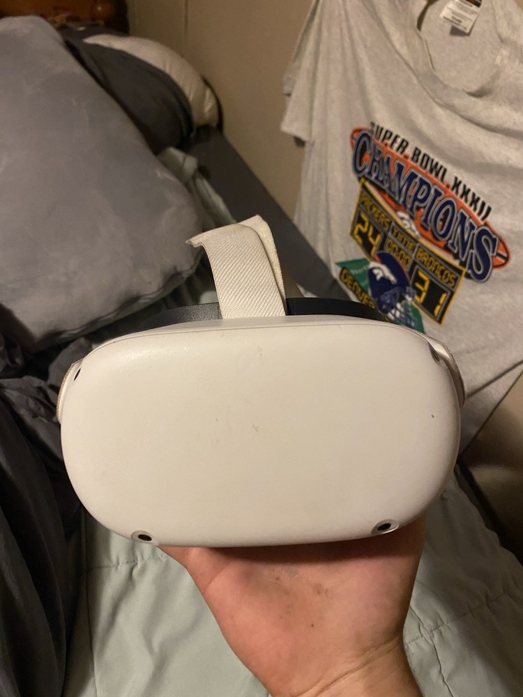 Meta Quest 2 VR Headset