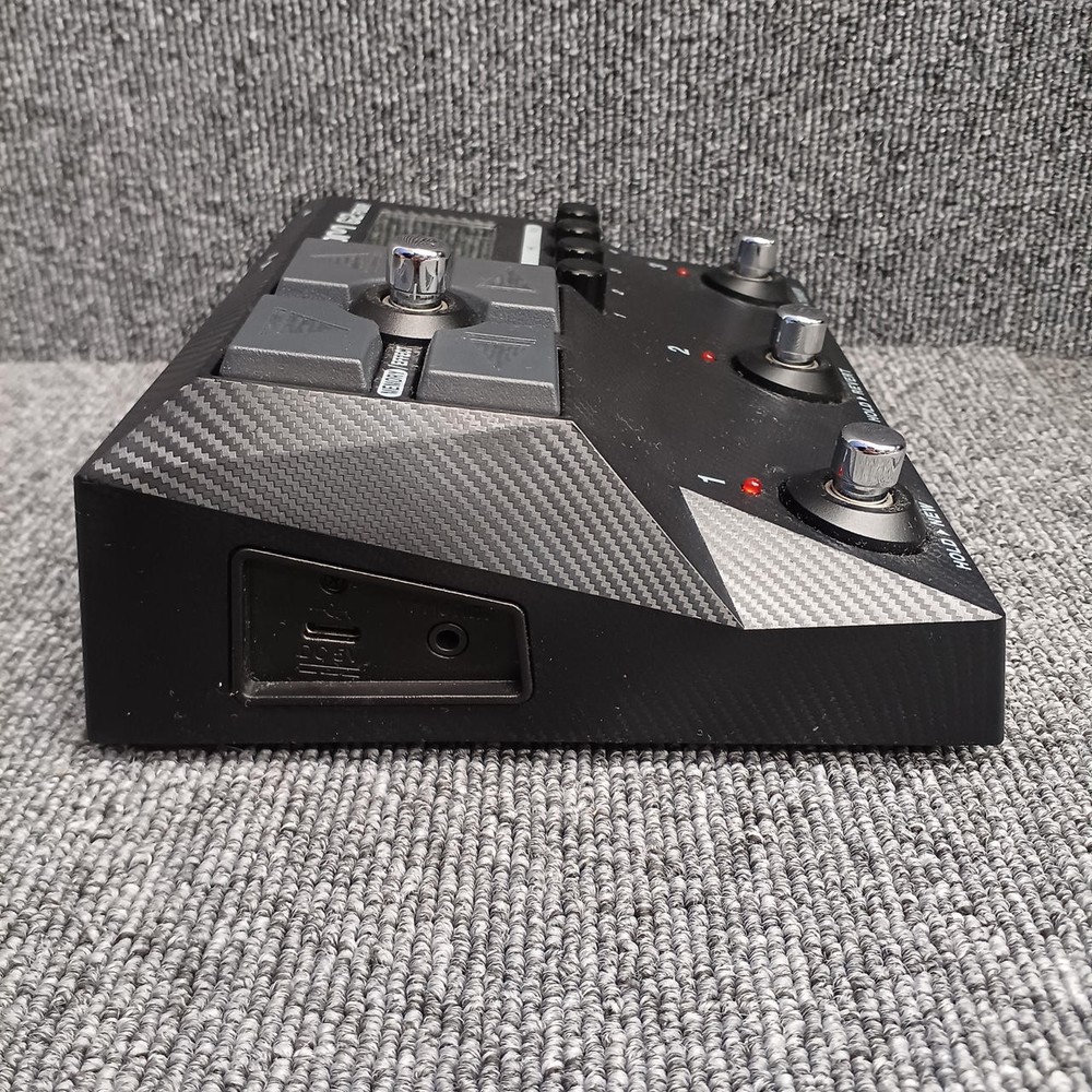 ZOOM G2 FOUR MULTI-EFFECTOR 308576