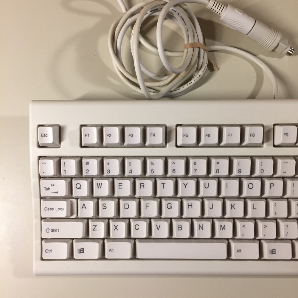 Vintage KBD-203 Keyboard
