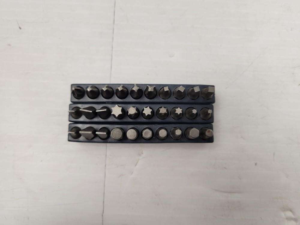 (56382-3) Mastercraft Air Tool Kit