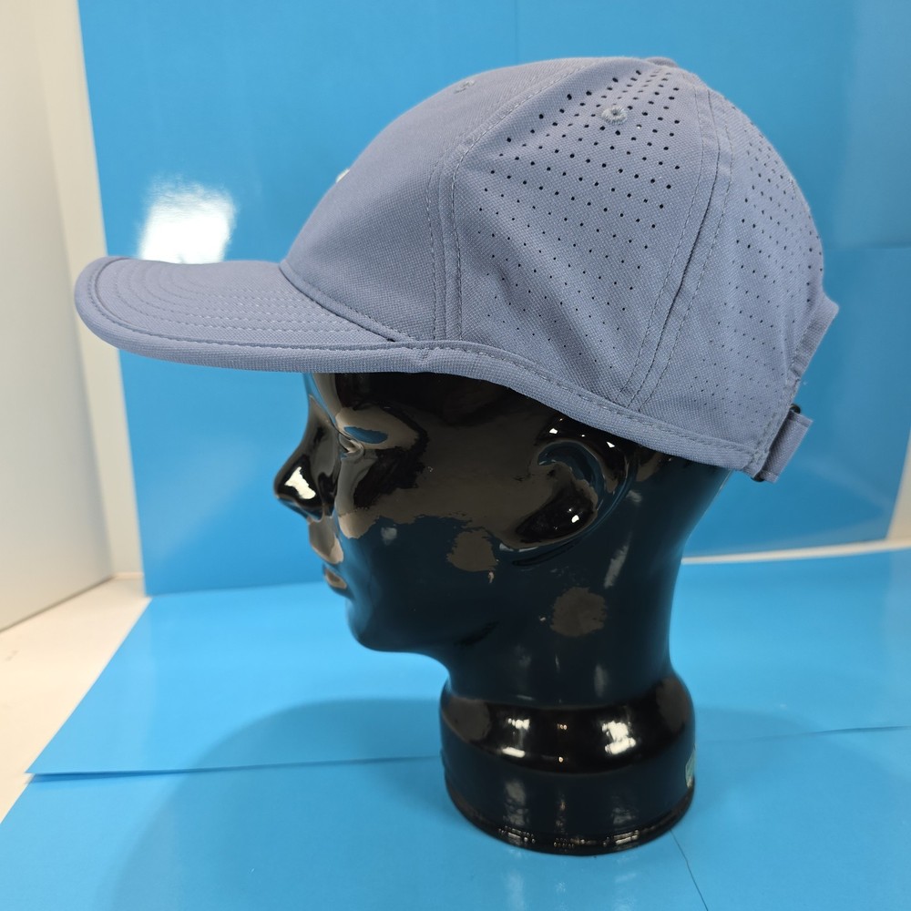 Nike Light Blue Golf Hat Perforated Adjustable Baseball Cap Swoosh Logo