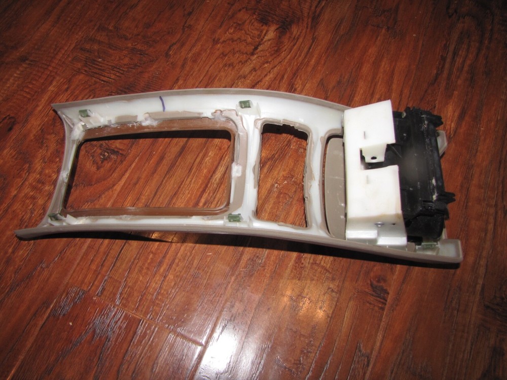 BUICK REGAL CUP HOLDER 97-04 OEM TAN