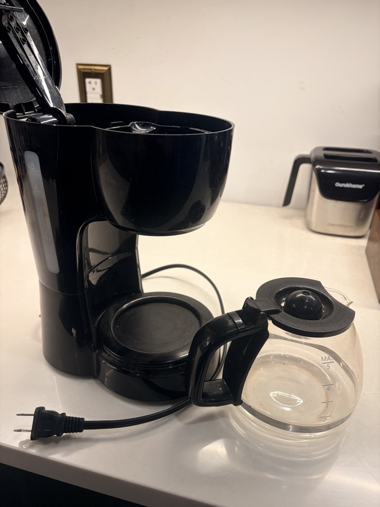 5-Cup Drip Coffee Maker in black