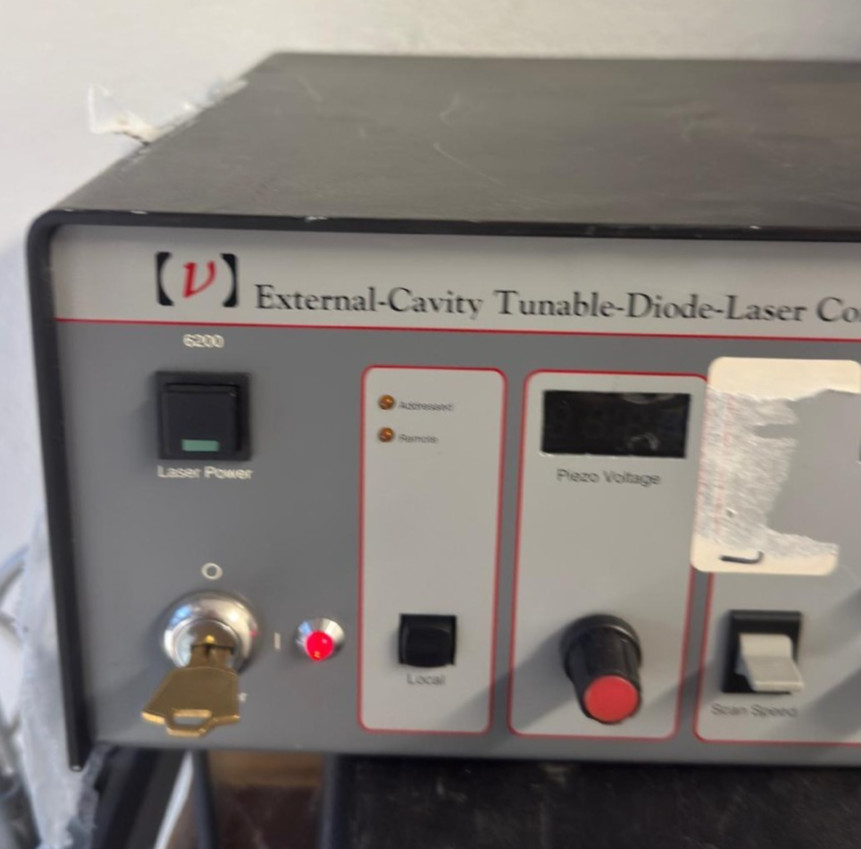 New Focus, Inc. 6200 External-Cavity Tunable Diode Laser Controller