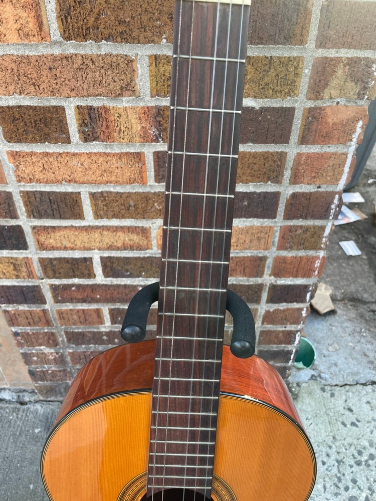 Conn C-10 Nylon-String Classical Guitar