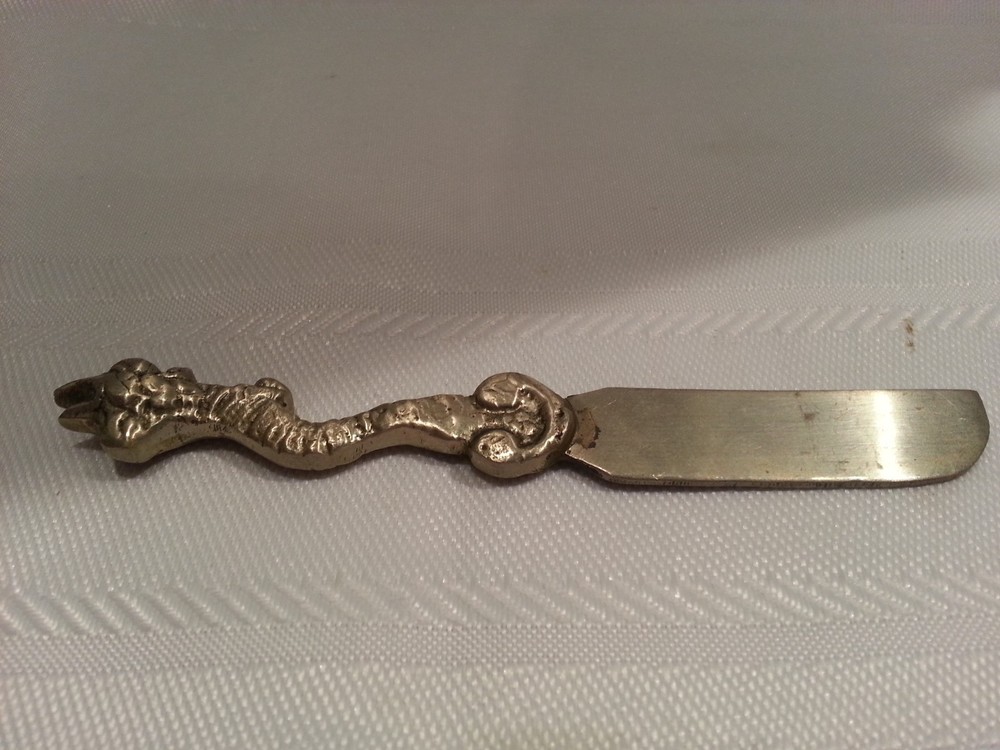 SMALL KNIFE DRAGON ? SERPENT ? SPREADER ? 4.5"