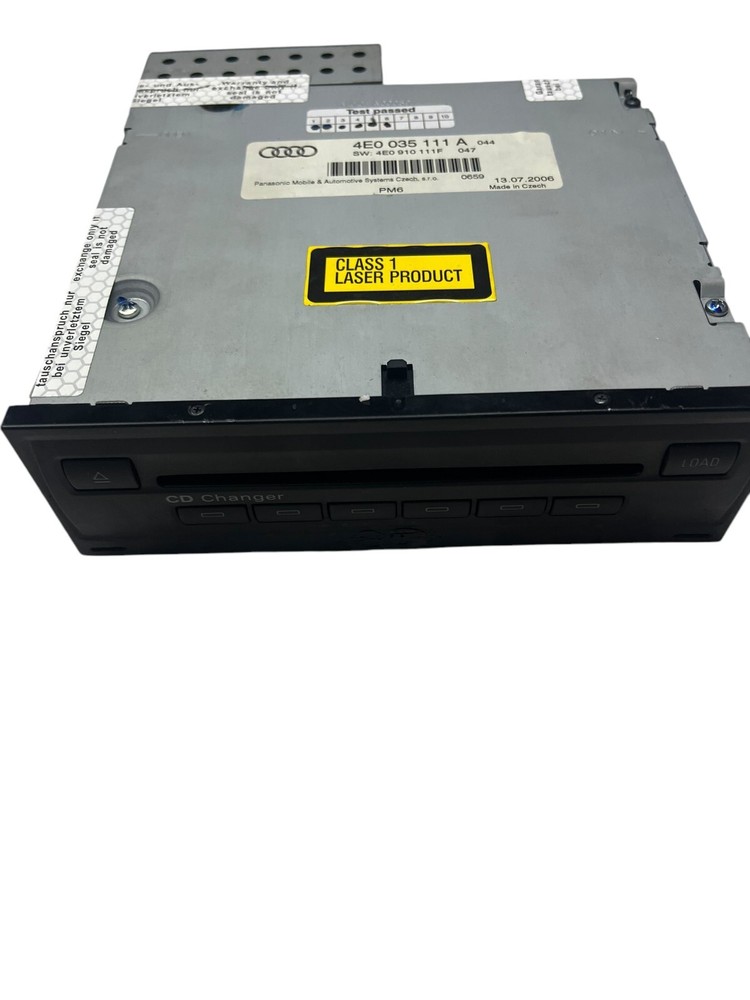 Audi A6  C6 CD Changer 4E0035111A 4E0910111F
