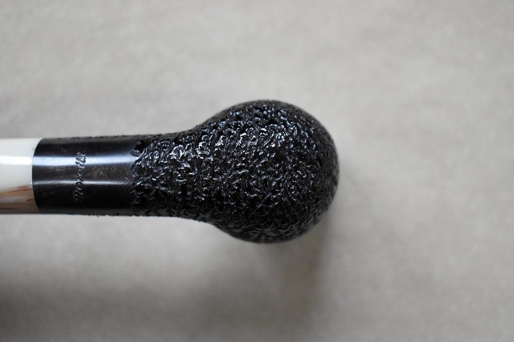 Moretti Pipe Black Rusticated Freehand