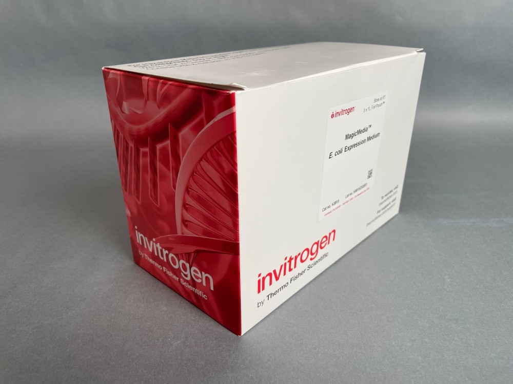 Invitrogen MagicMedia Expression Medium Total of 4 Foils