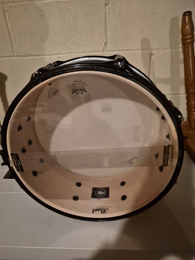 pearl snare drum used