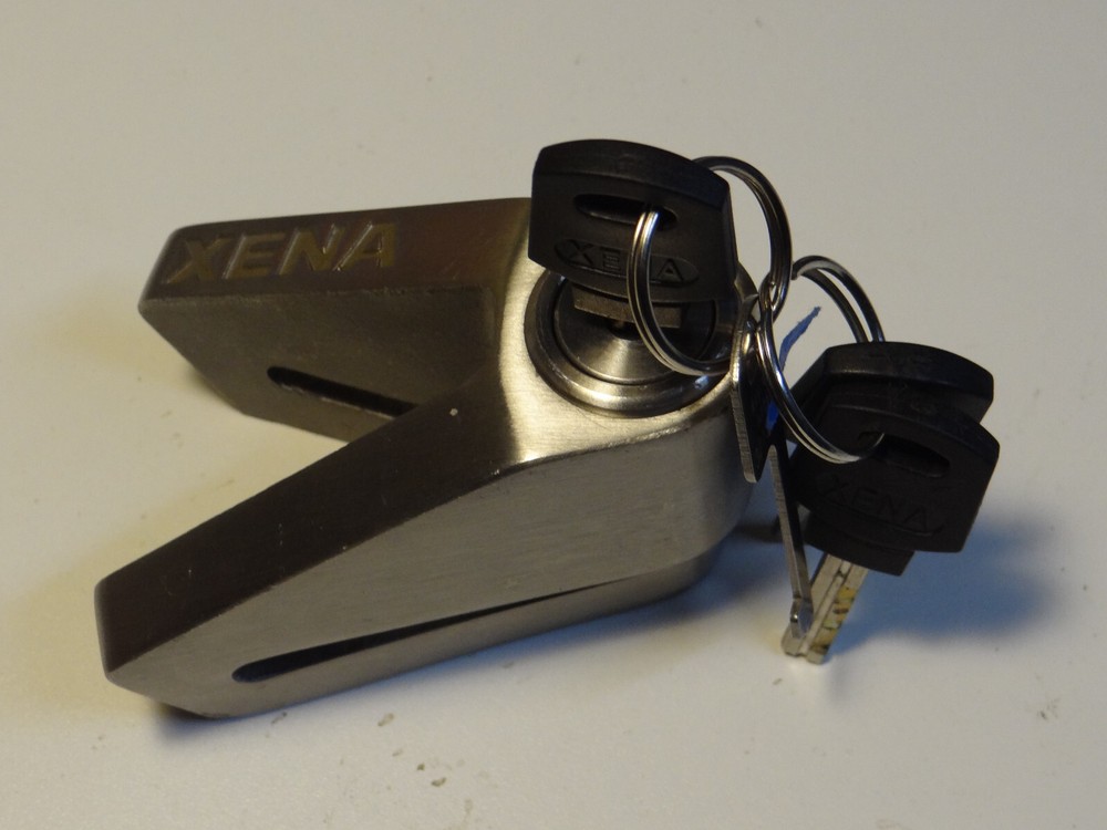 Xena Solid Steel Disc Lock 14cm/9/16th Locking Pin Push Down Ice Spray Proof
