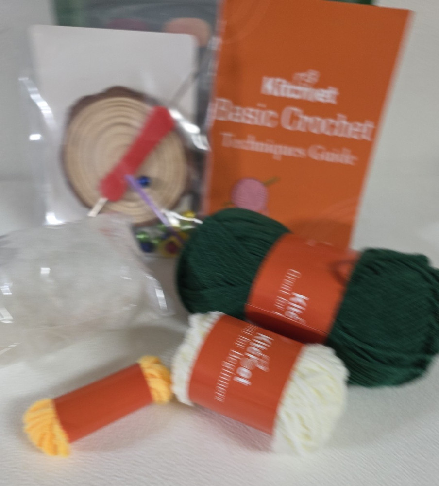 Kitcroet Easy to Learn To Crochet Kit Christmas Tree Craft Video Tutorial Code