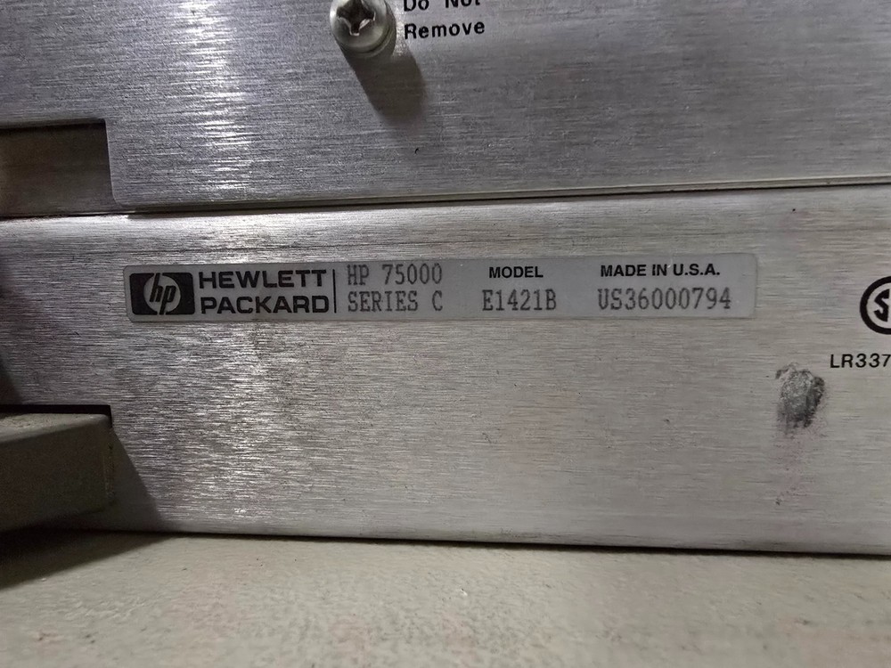 HP/Agilent E1421A VXI Mainframe