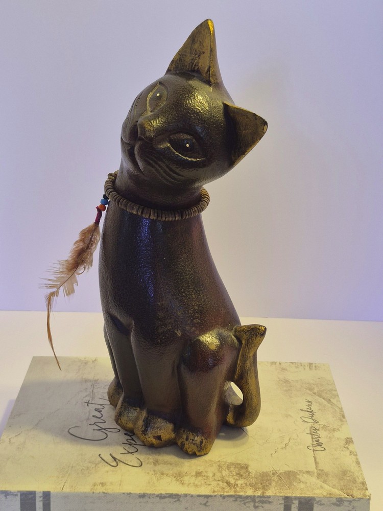 Ancient Egyptian Antique Goddess Bastet Cat Pharaoh Statue
