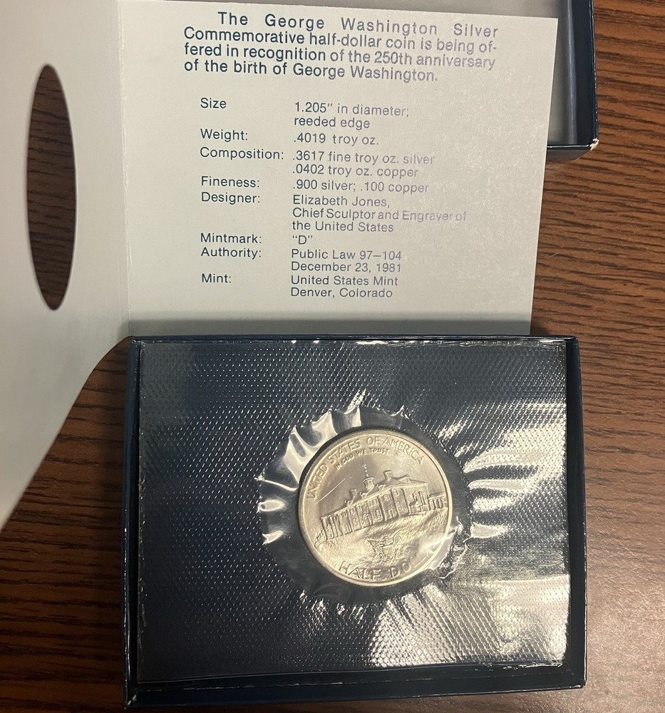 1982 50c Unc Blue Box George Washington Birth Commemorative 250th Commem Half