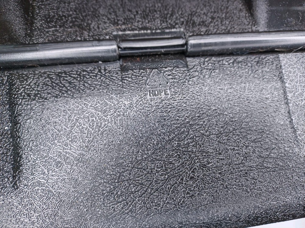 Platt 707 Black Plastic Hard Shell Case Pull Apart Foam Inside