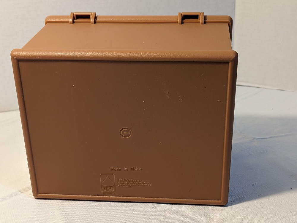 Hershey's S'mores Organizer Case For Graham Crackers, Marshmallows Hershey Bars.