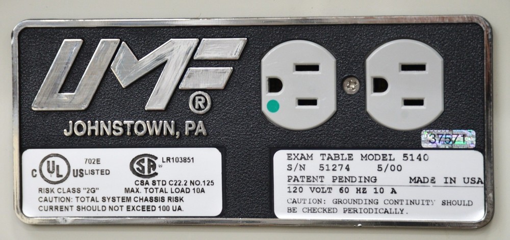 UMF 5140 Manual Adjustment Exam Table