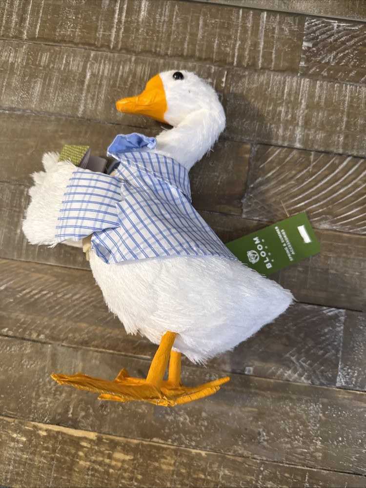 Bloom Room Easter Table Decoration