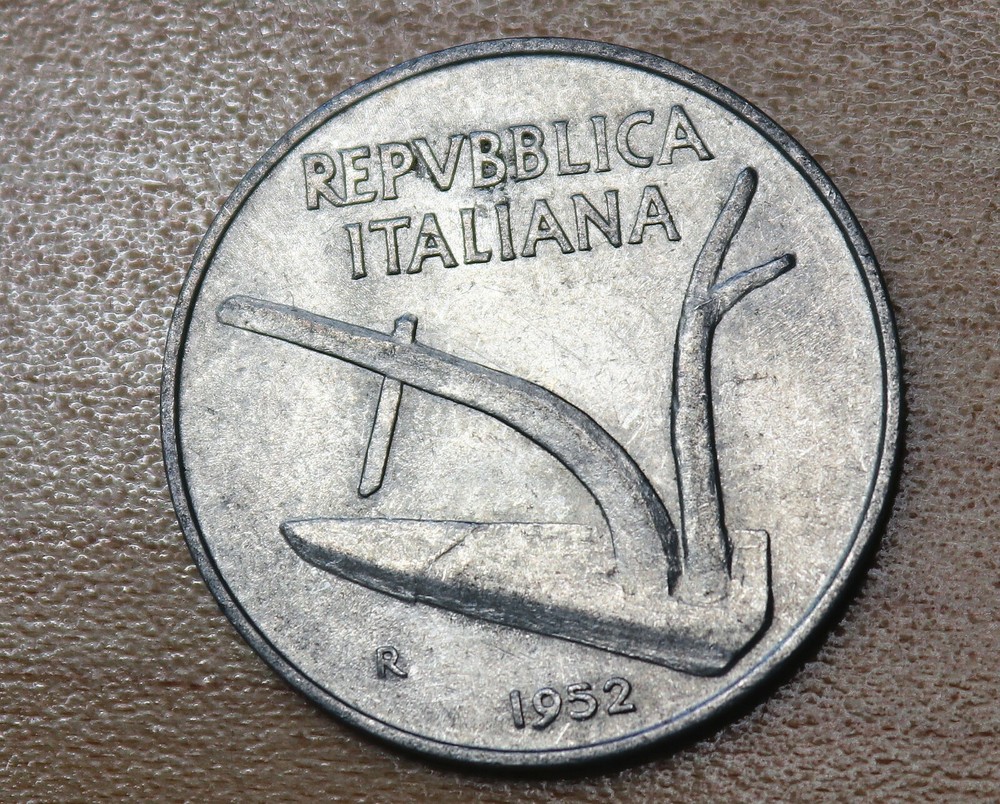 1952 Italy 10 Lire