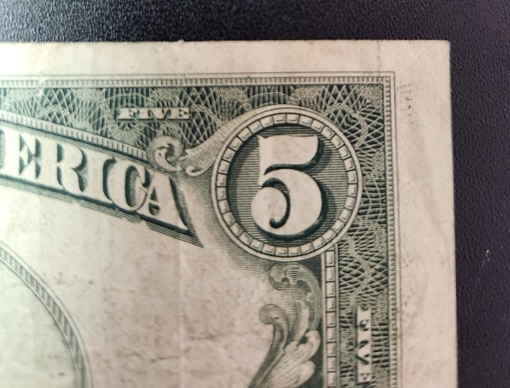 1985 5 dollar bill Miscut ERROR