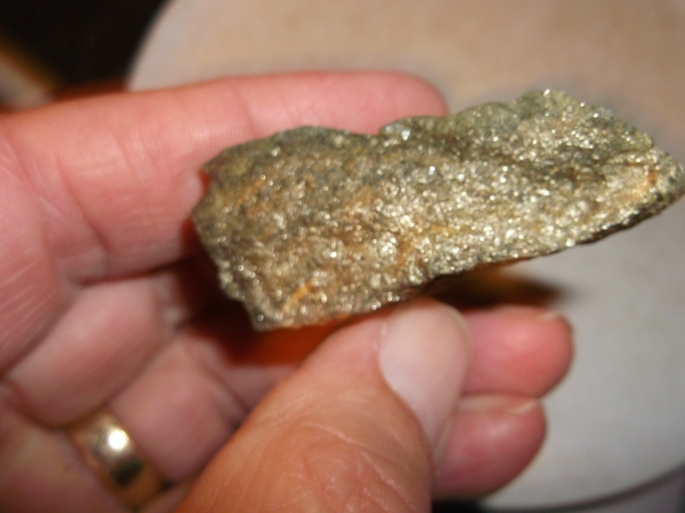 Gold, silver, copper, 61 grams samples ,ore high grade .