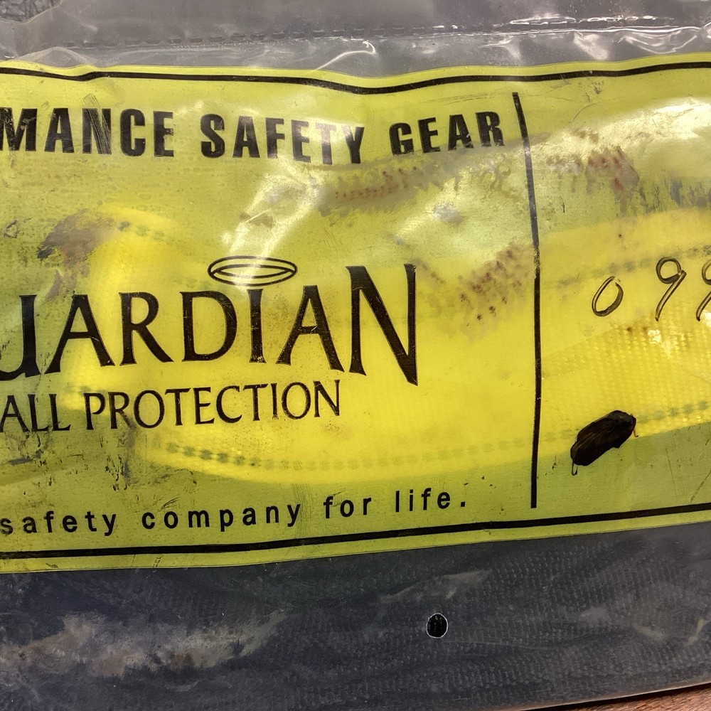 GUARDIAN FALL PROTECTION  Universal Harness (LMM06Z)