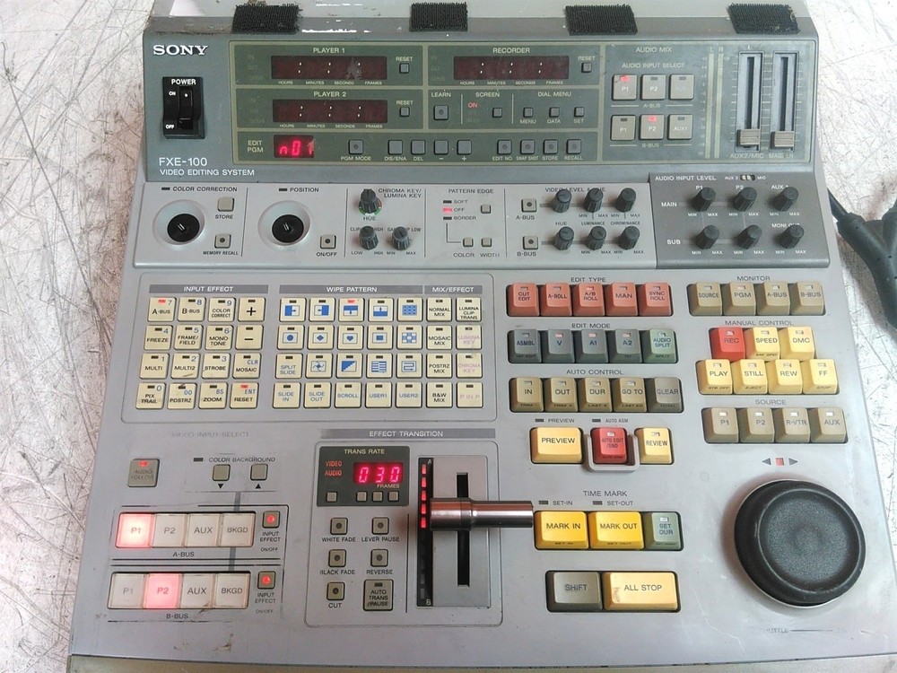 Power Tested Only Sony FXE-100 Video Editing System AS-IS
