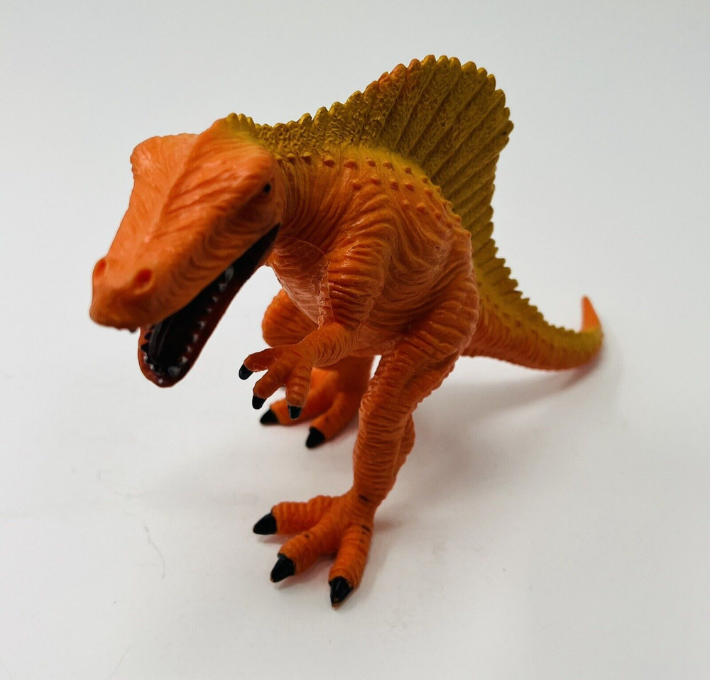 Spinosaurus Dinosaur 8 Inch Figure